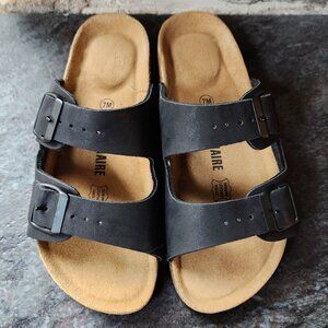 NWOT Cushionaire Black Leather Slide Sandals Size 7M